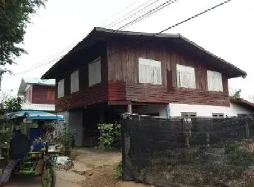 บ้านครึ่งตึกครึ่งไม้ เมืองชัยภูมิ รูปที่ 3