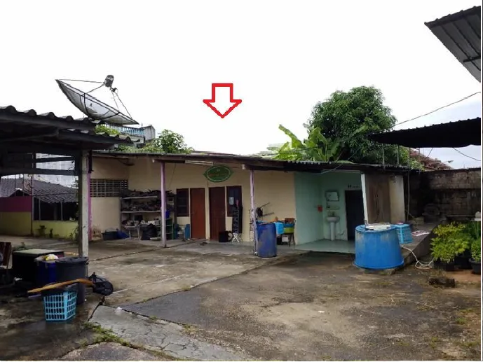 อาคารสำนักงาน ท่าแซะ-ชุมพร