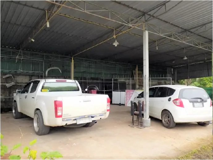 อาคารสำนักงาน ท่าแซะ-ชุมพร