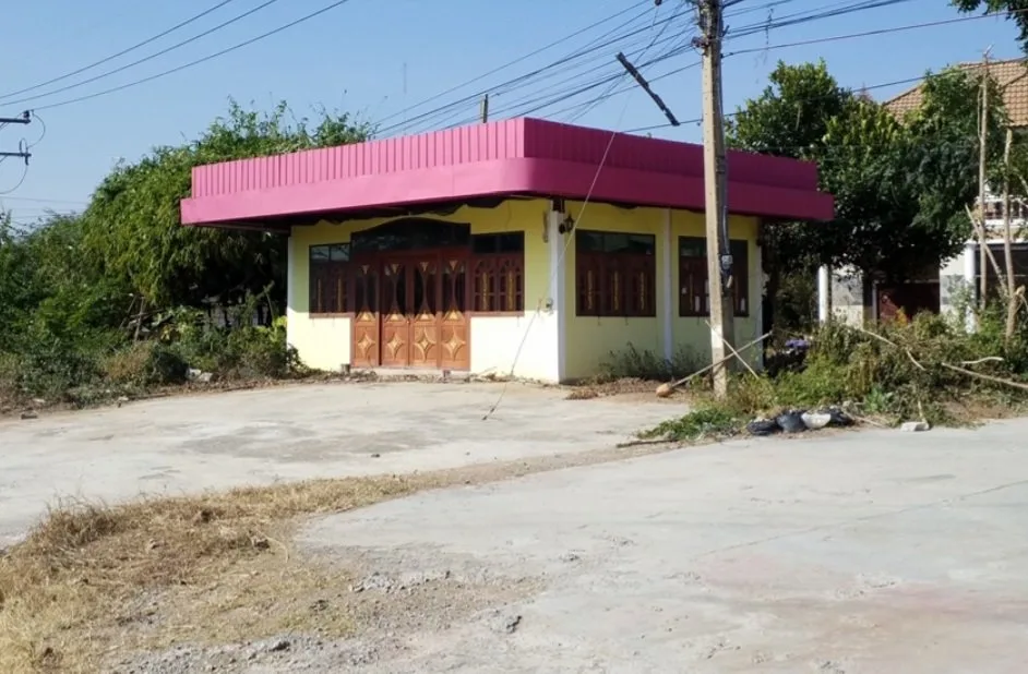 บ้านครึ่งตึกครึ่งไม้ บ้านหนองบัวบาน จัตุรัส-ชัยภูมิ