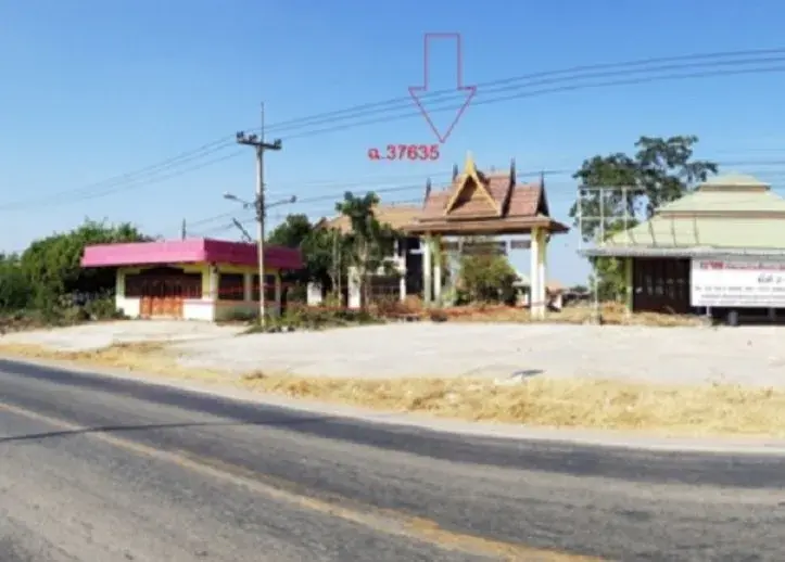 บ้านครึ่งตึกครึ่งไม้ บ้านหนองบัวบาน จัตุรัส-ชัยภูมิ
