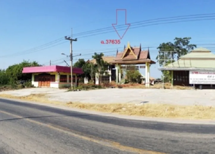 บ้านครึ่งตึกครึ่งไม้ บ้านหนองบัวบาน จัตุรัส-ชัยภูมิ