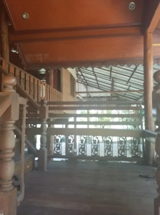 บ้านครึ่งตึกครึ่งไม้ บ้านห้วยกุ พร้าว-เชียงใหม่