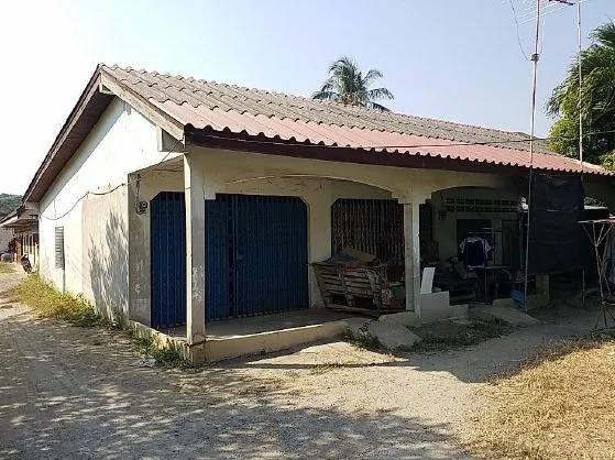 อาคารพาณิชย์ บ้านโป่ง-ราชบุรี