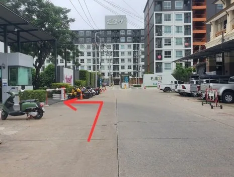 ห้องชุด เฟรซ คอนโดมิเนียม [ชั้น 4 อาคาร B]