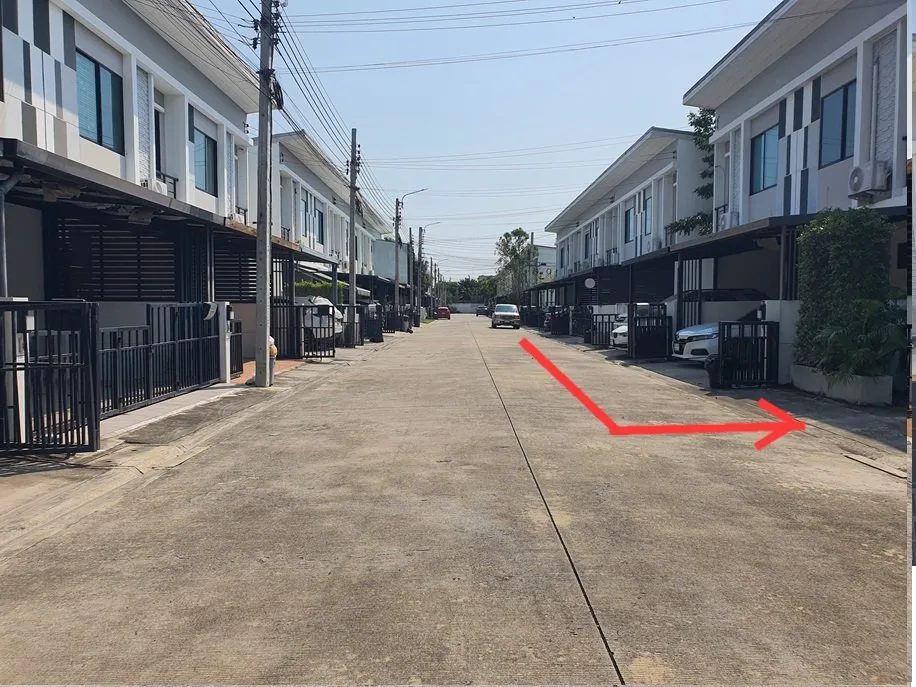 ทาวน์เฮ้าส์ เดอะทรัสต์ ทาวน์โฮม ราชพฤกษ์ - รัตนาธิเบศร์ 2 ปากเกร็ด-นนทบุรี