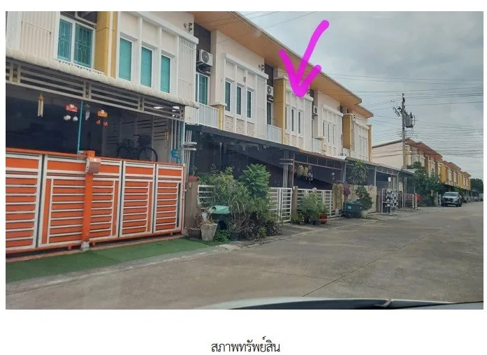 ทาวน์เฮ้าส์ โครงการ โกลเด้น ทาวน์ 2 อ่อนนุช-ลาดกระบัง กรุงเทพ