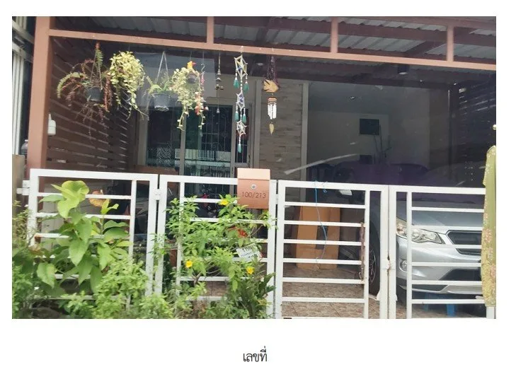 ทาวน์เฮ้าส์ โครงการ โกลเด้น ทาวน์ 2 อ่อนนุช-ลาดกระบัง กรุงเทพ