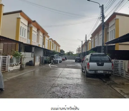 ทาวน์เฮ้าส์ โครงการ โกลเด้นทาวน์ เพชรเกษม กรุงเทพมหานคร