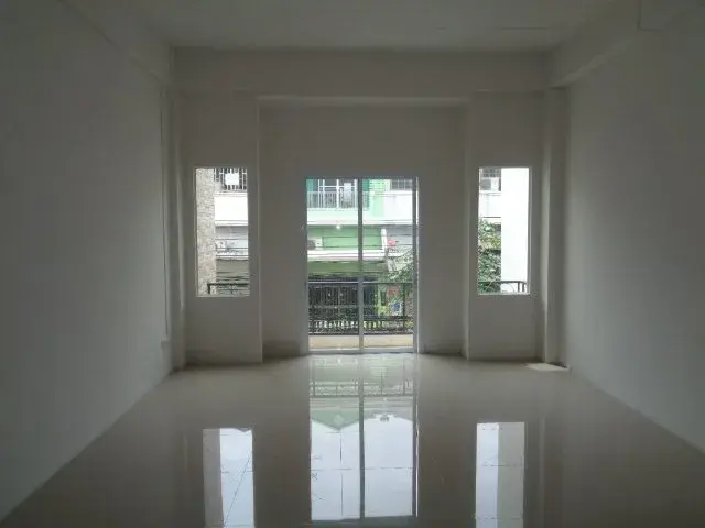 อาคารพาณิชย์ เมืองอุดรธานี