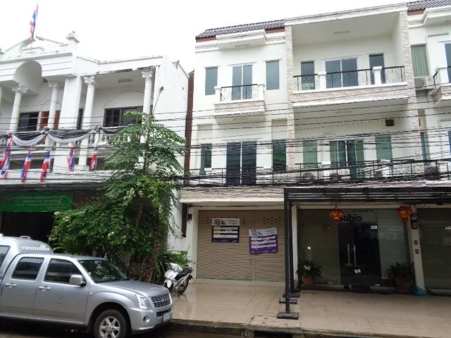 อาคารพาณิชย์ เมืองอุดรธานี