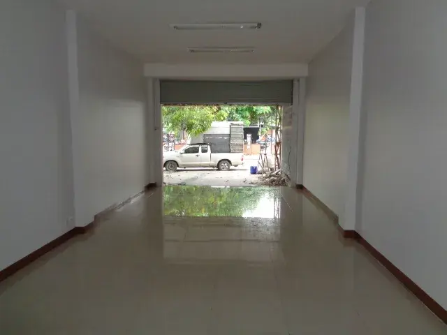 อาคารพาณิชย์ เมืองระยอง