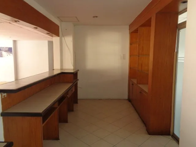 ห้องชุด โกลเด้นพัทยา คอนโดมิเนียม [ชั้น 2]