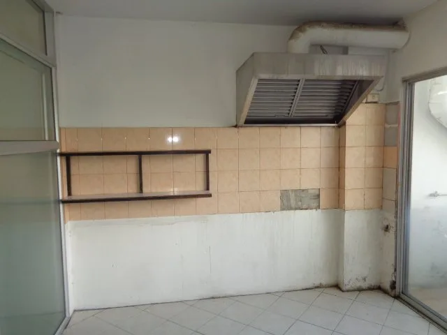 ห้องชุด โกลเด้นพัทยา คอนโดมิเนียม [ชั้น 2]
