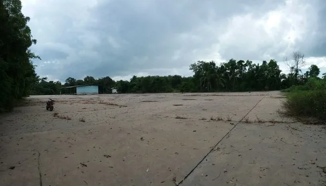 โกดัง บ้านทุ่งตากแดด ทรายทองวัฒนา-กำแพงเพชร
