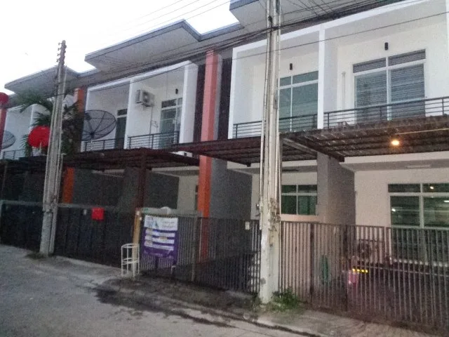 ทาวน์เฮ้าส์ เมืองระยอง