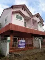บ้านแฝด เมืองสุรินทร์