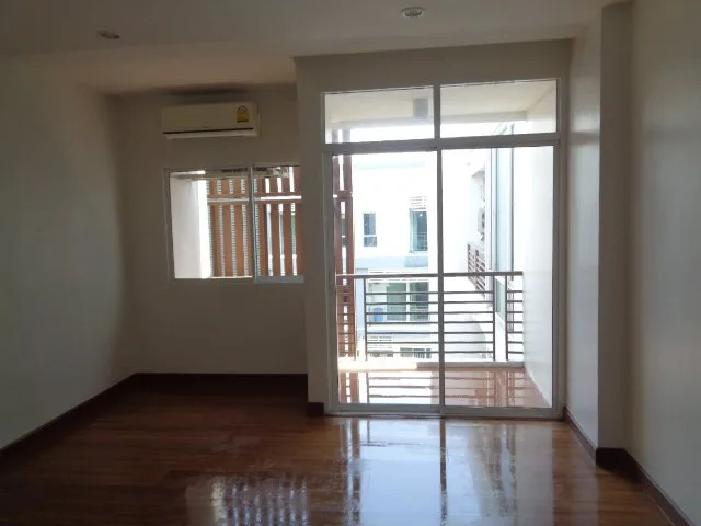 ห้องชุด เดอะฟอเรสท์ แจ้งวัฒนะ [ชั้น 7]