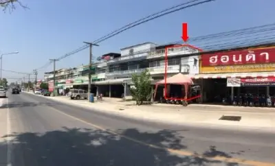 อาคารพาณิชย์ บ้านลาด-เพชรบุรี รูปที่ 2