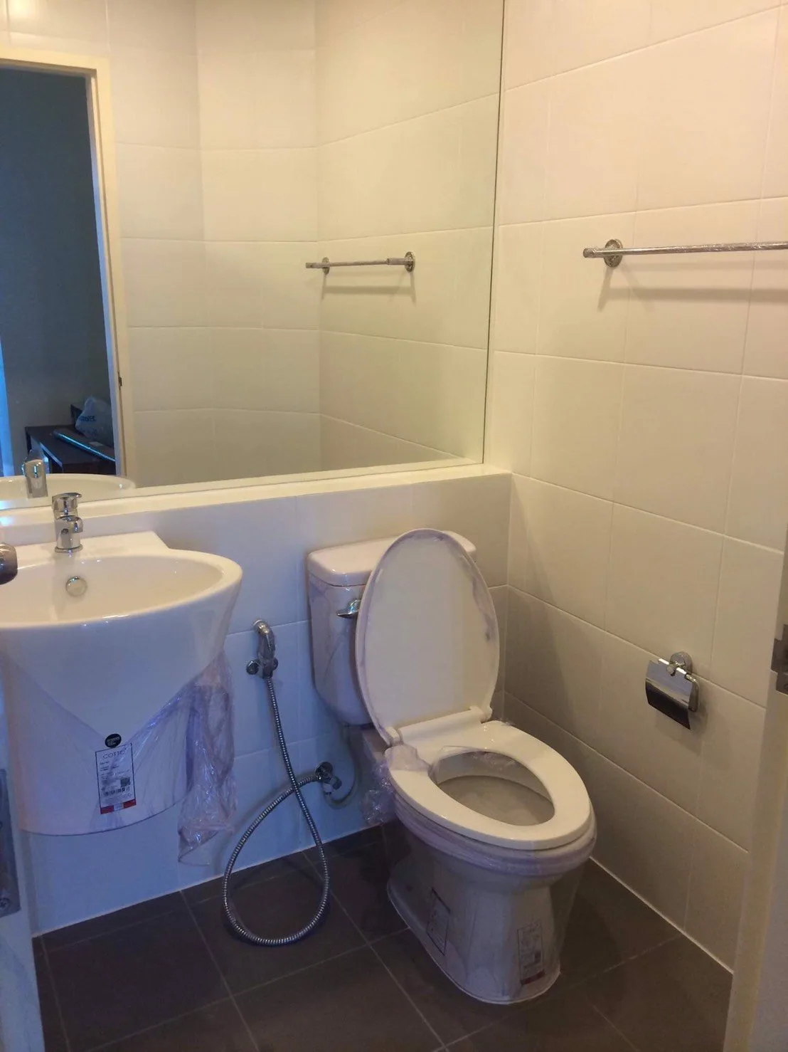 ห้องชุด แอสปาย สาทร-ตากสิน [ทิมเบอร์โซน ชั้น 19]