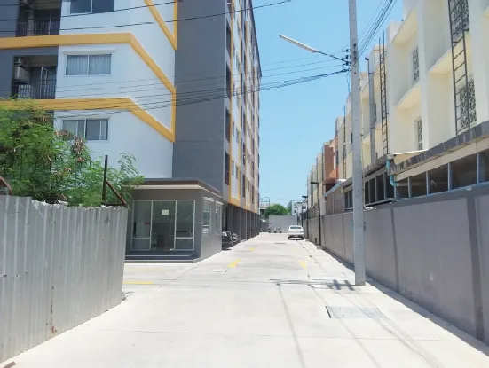 ห้องชุด ทีพลัส คอนโด อ่างศิลา [ชั้น 8 อาคาร 1]