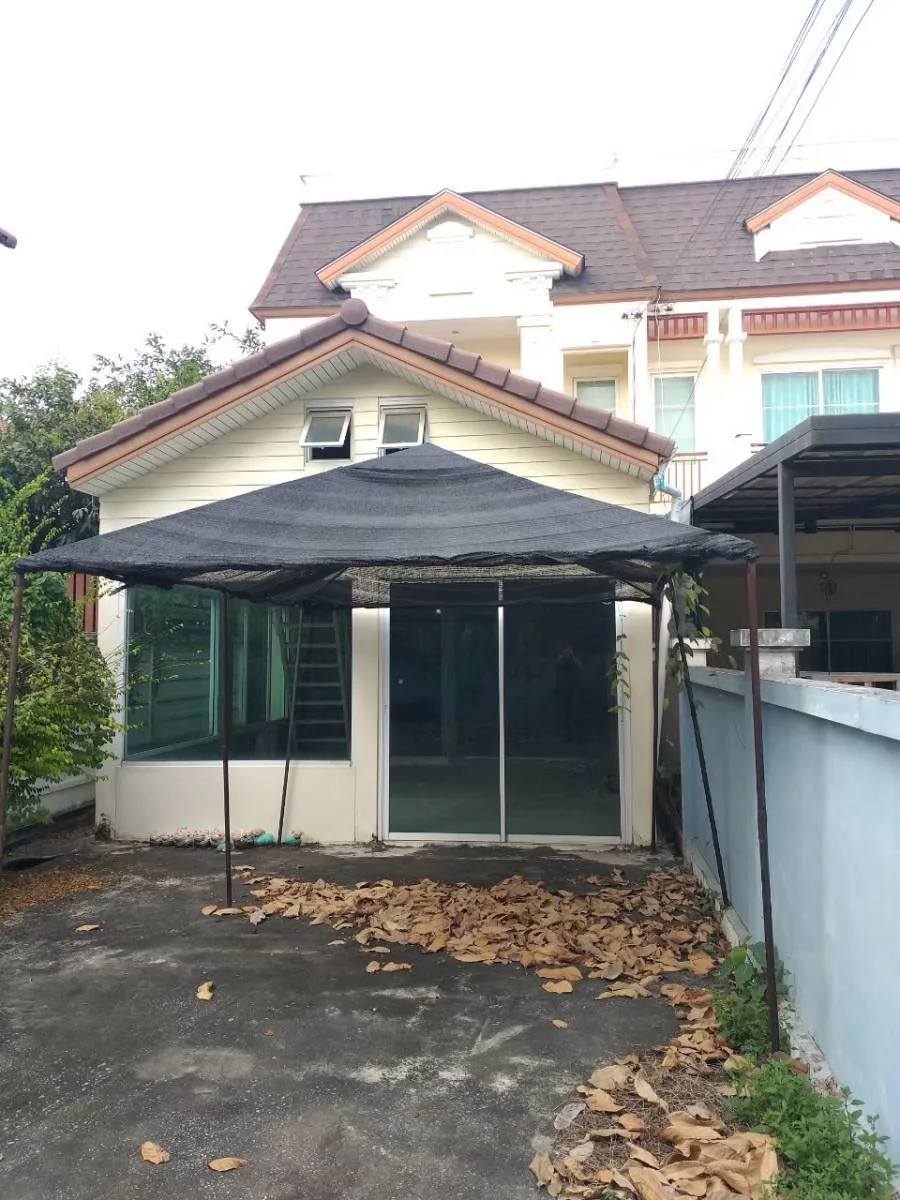 ทาวน์เฮ้าส์ เมืองนนทบุรี