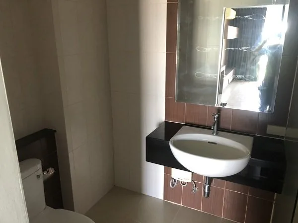 ห้องชุด เดอะไนท์ คอนโดเทล [ชั้น 4]
