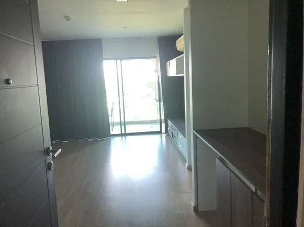 ห้องชุด เดอะไนท์ คอนโดเทล [ชั้น 4]