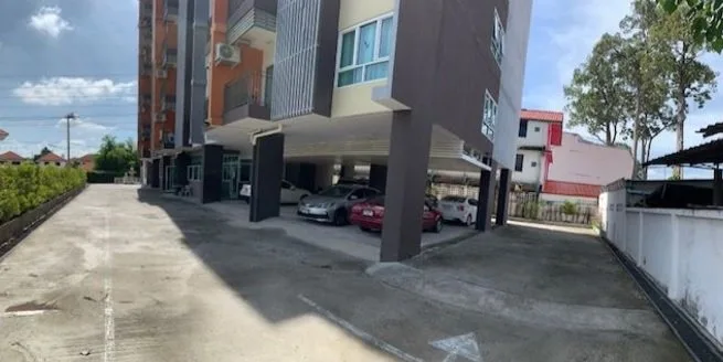 ห้องชุด เดอะริช คอนโดมิเนียม [ชั้น 7]