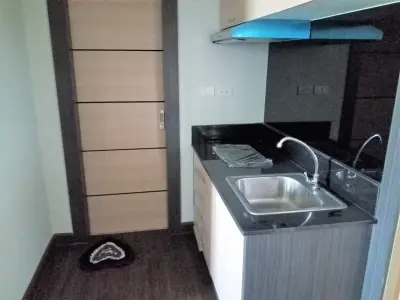 ห้องชุด เดอะรอยัลฮิลล์ สามมุข [ชั้น 8] รูปที่ 3