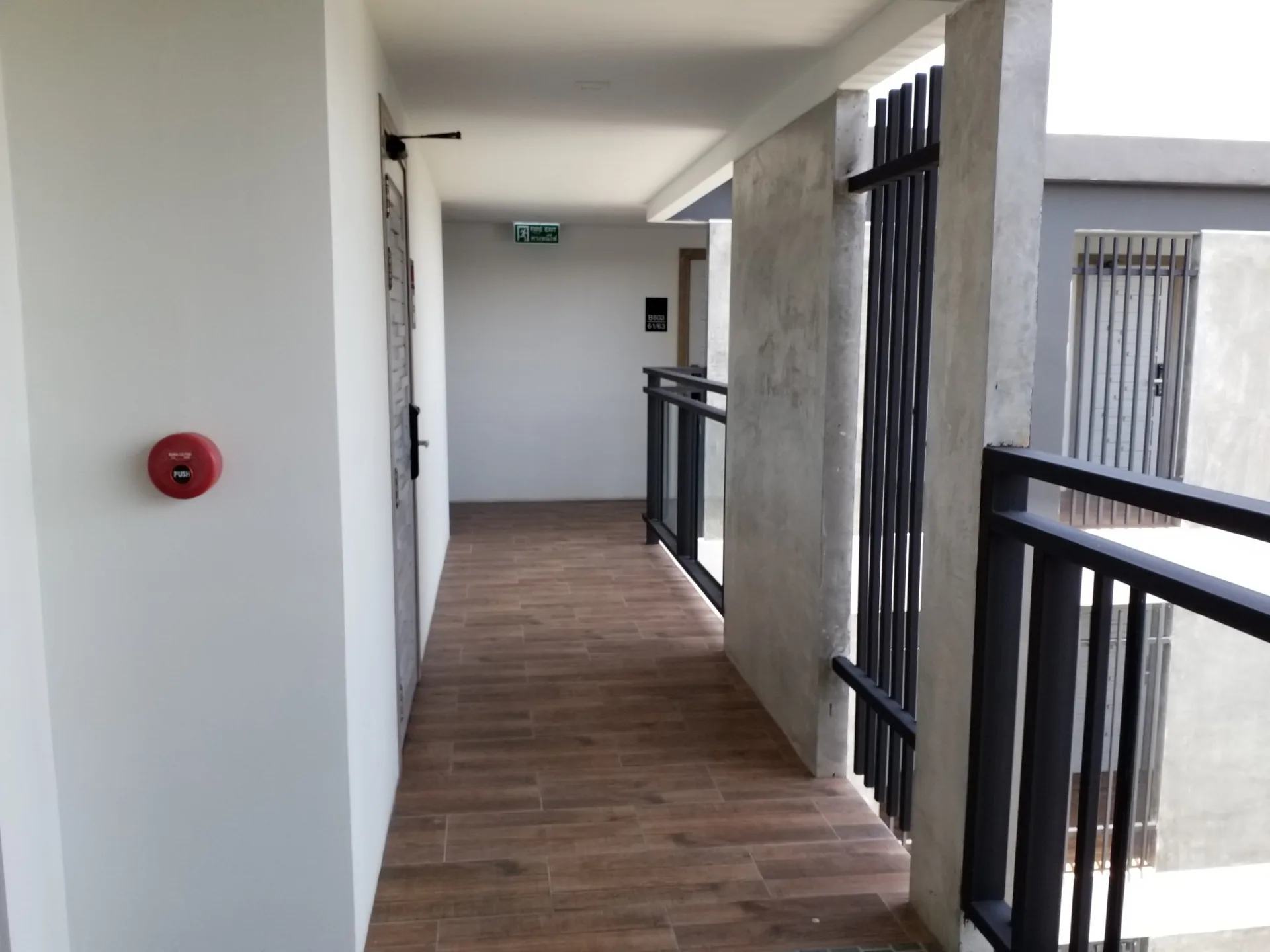 ห้องชุด เดอะรอยัลฮิลล์ สามมุข [ชั้น 8]