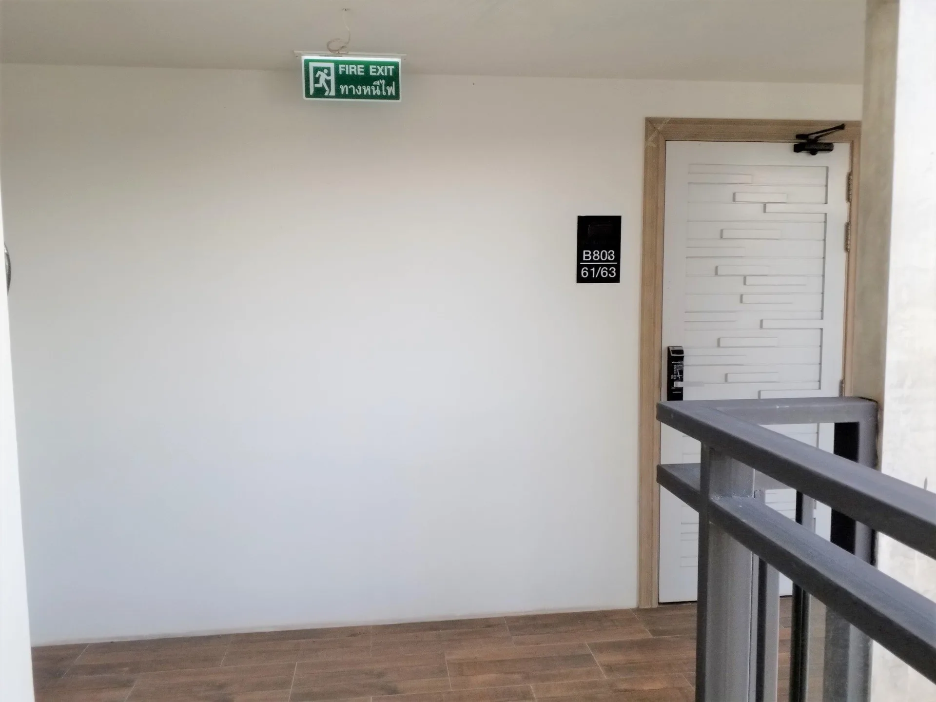 ห้องชุด เดอะรอยัลฮิลล์ สามมุข [ชั้น 8]