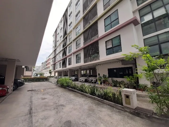 ห้องชุด เดอะเซ็นเตอร์ คอนโดมิเนียม [ชั้น 2 อาคาร 1]