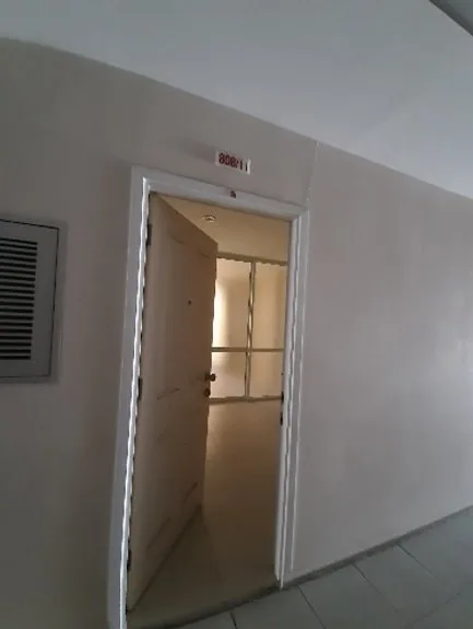 ห้องชุด เดอะเซ็นเตอร์ คอนโดมิเนียม [ชั้น 2 อาคาร 1]