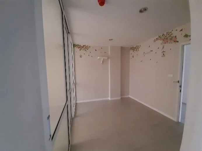 ห้องชุด เดอะเซ็นเตอร์ คอนโดมิเนียม [ชั้น 2 อาคาร 1]