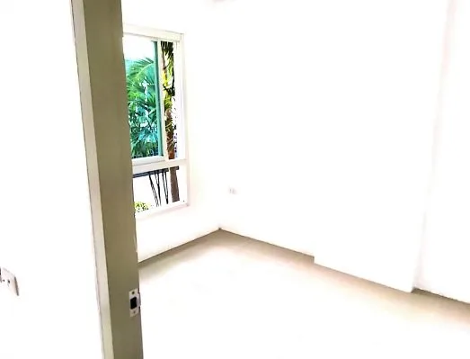 ห้องชุด เดอะรอยัลฮิลล์ รีสอร์ท บ่อวิน [ชั้น 1 อาคาร C]