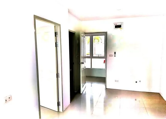 ห้องชุด เดอะรอยัลฮิลล์ รีสอร์ท บ่อวิน [ชั้น 1 อาคาร C]