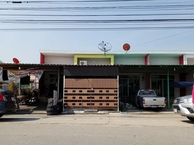 อาคารพาณิชย์ เพชรลดา ปราณบุรี-ประจวบคีรีขันธ์