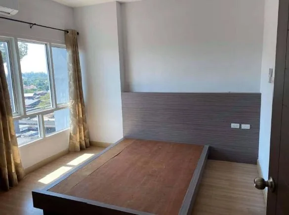 ห้องชุด เดอะริช คอนโดมิเนียม [ชั้น 7]