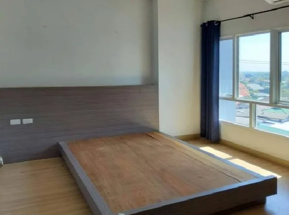 ห้องชุด เดอะริช คอนโดมิเนียม [ชั้น 7]