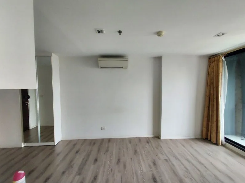 ห้องชุด ไนท์บริดจ์ คอนโดมิเนียม [ชั้น 12 อาคาร 1]
