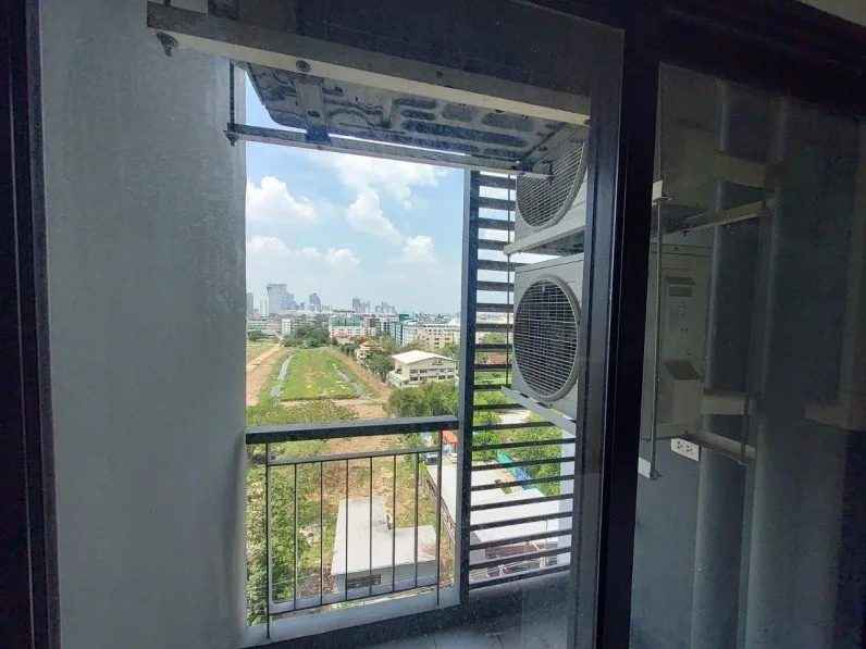 ห้องชุด ไนท์บริดจ์ คอนโดมิเนียม [ชั้น 12 อาคาร 1]