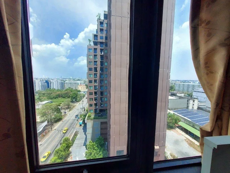 ห้องชุด ไนท์บริดจ์ คอนโดมิเนียม [ชั้น 12 อาคาร 1]