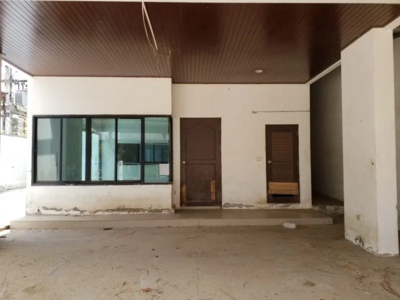 บ้านแฝด เมืองสุราษฎร์ธานี