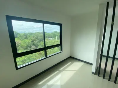 ห้องชุด ดิ อเวนิว สปริง บี [ชั้น 4] รูปที่ 1