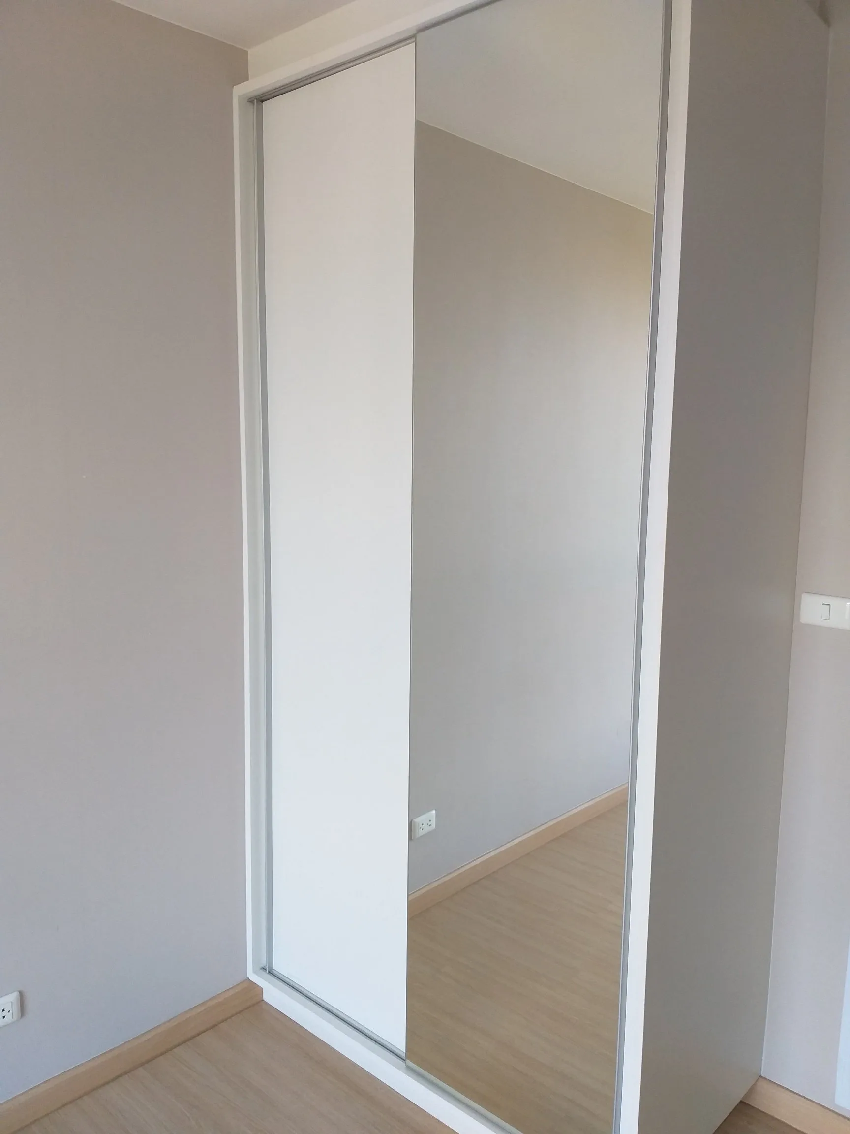 ห้องชุด เดอะทรี อ่อนนุช สเตชั่น [ชั้น 7]