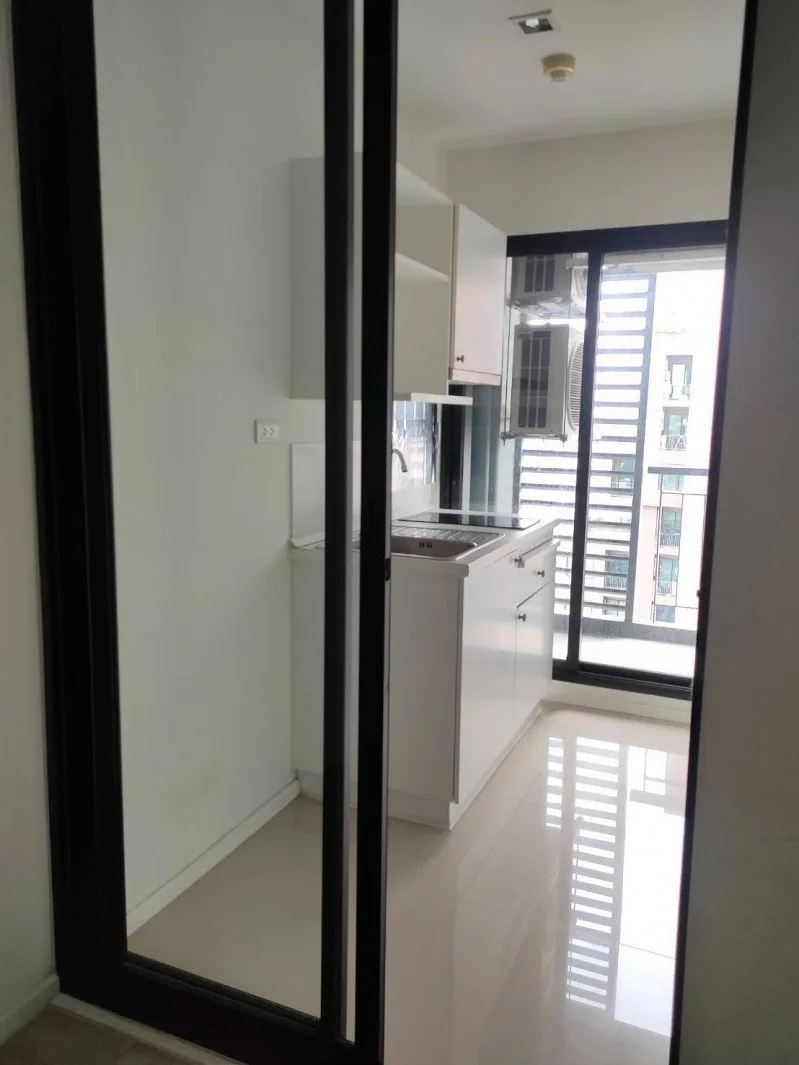 ห้องชุด ไนท์บริดจ์ คอนโดมิเนียม [ชั้น 20 อาคาร 1]