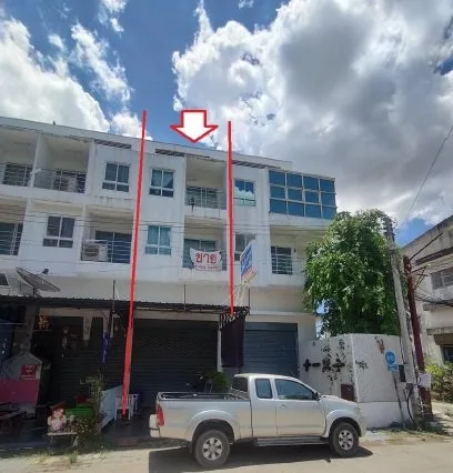 อาคารพาณิชย์ เมืองลำพูน