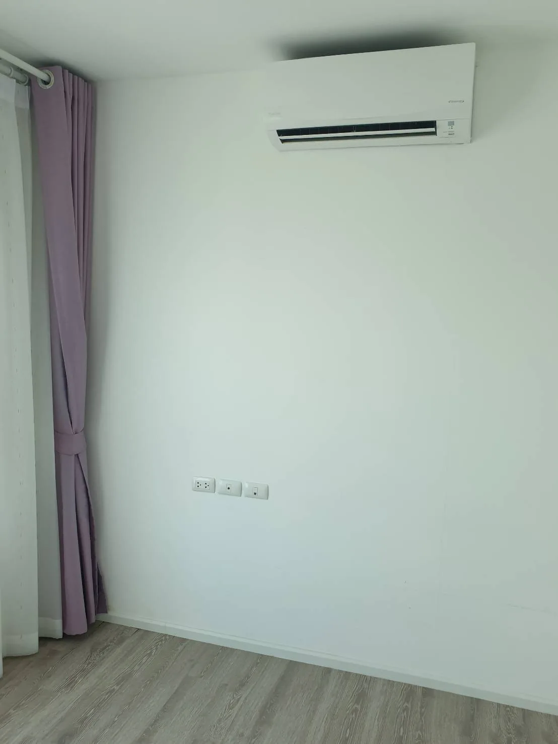 ห้องชุด เคนชิงตัน สุขุมวิท-เทพารักษ์ [ชั้น 23]