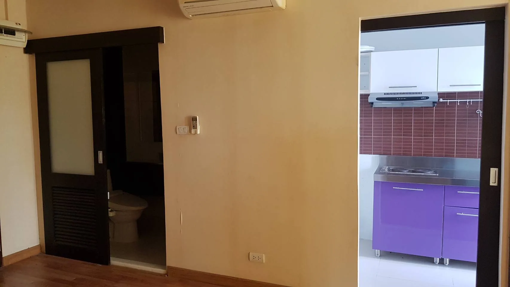 ห้องชุด ลัดดา คอนโดวิว [ชั้น 14 และ ชั้น 17]